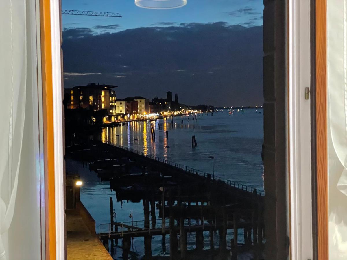 Ca' Monica Panoramic-Canal View, Biennale Wenecja Zewnętrze zdjęcie