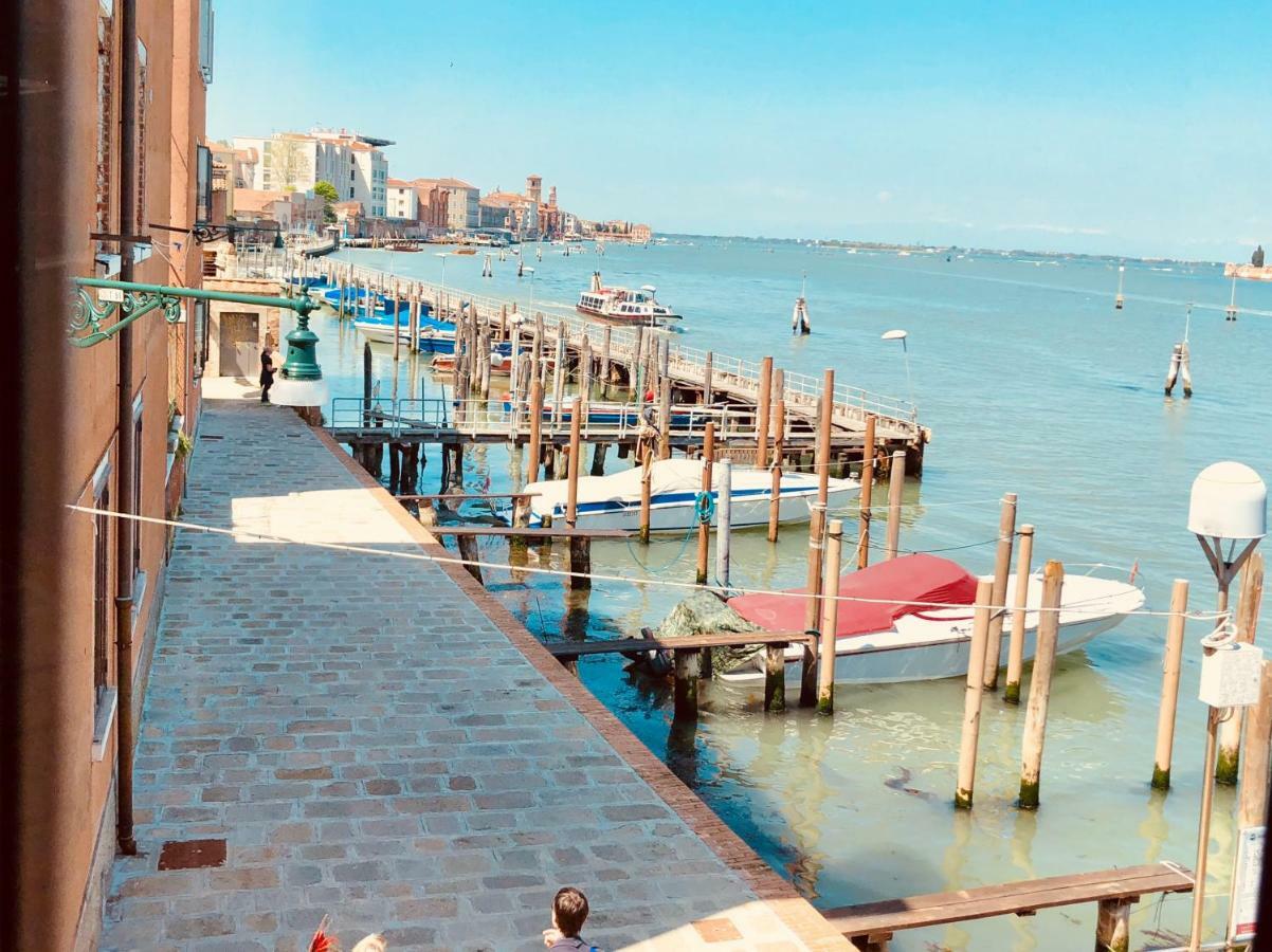 Ca' Monica Panoramic-Canal View, Biennale Wenecja Zewnętrze zdjęcie